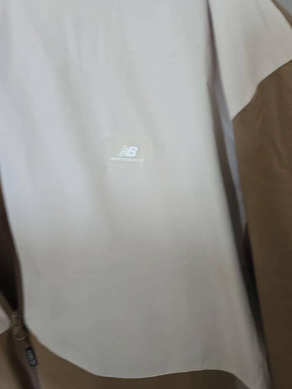 New Balance Men's Multi Tone Hooded Windbreaker Jacket - Beige & Cream